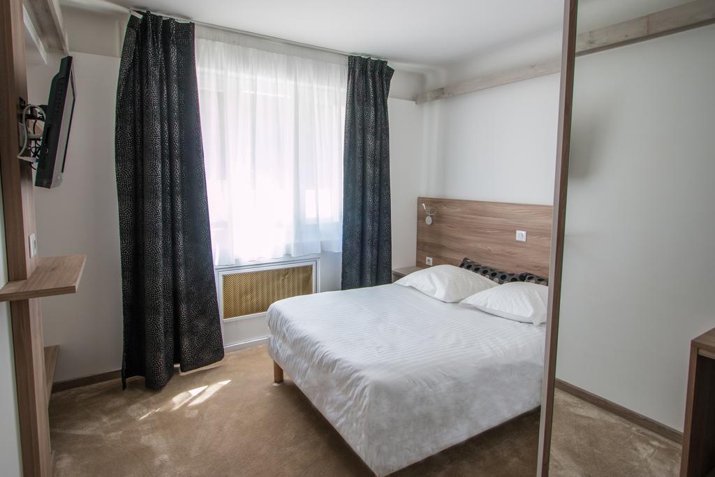 Hotel Les Voyageurs Modane Bilik gambar